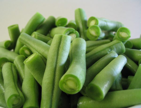 Gujerati Style Green Beans uncooked green beans close up
