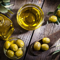 Фото оливкового масла