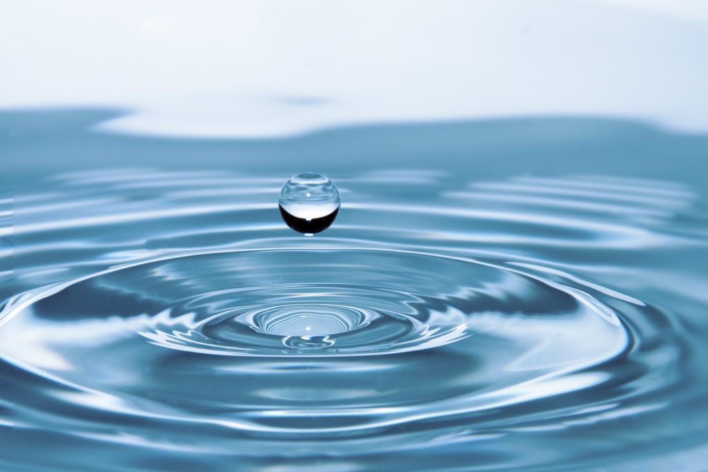 Свойства воды: физические и химические