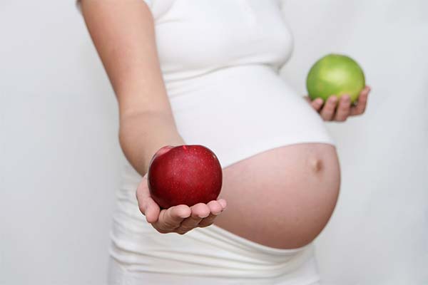 Яблоки при беременности