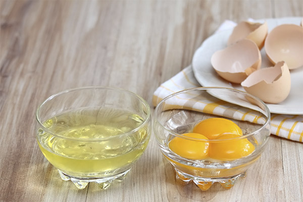 Как отделить белок от желтка в сыром яйце