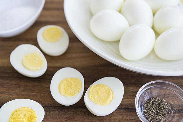Как правильно употреблять яйца при беременности