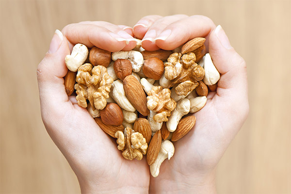 Какие орехи полезны для сердца и сосудов