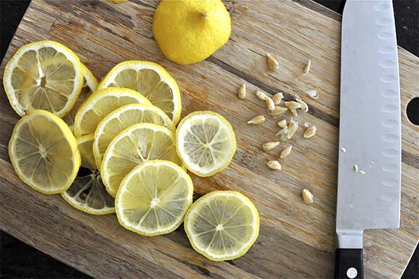 Полезны ли косточки лимона