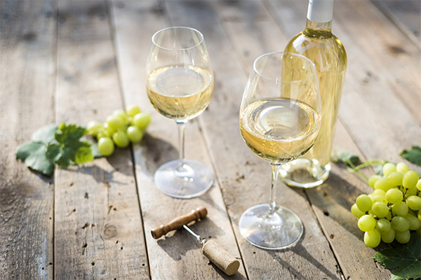 Польза и вред белого вина
