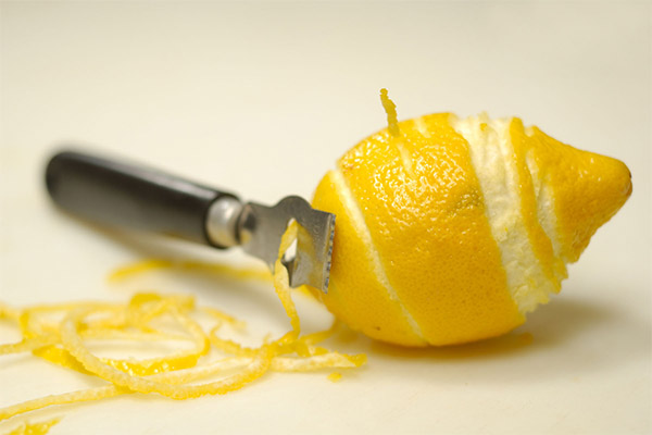 Применение лимонной кожуры в быту