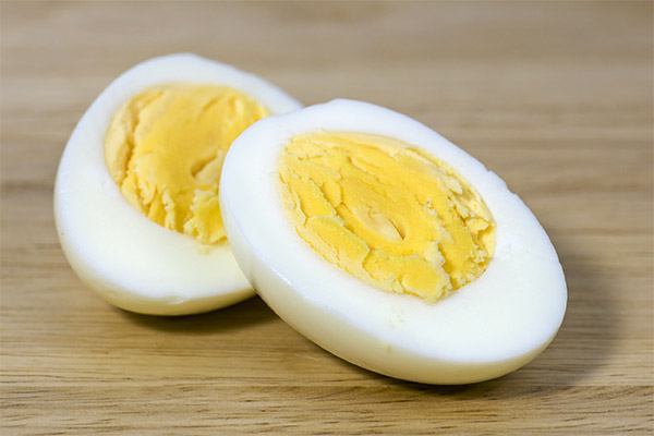 Вред и противопоказания вареных яиц